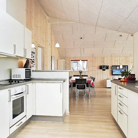 Ferienhaus Luxury House For 14 Løkken