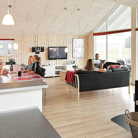 Luxury House For 14 Vakantiehuis *